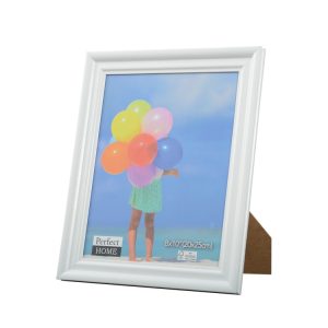 Retreat 8x10 Inch White